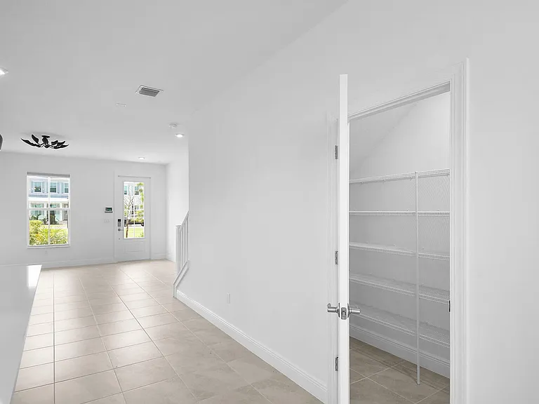 855 SW Heirloom Walk — Photo 15