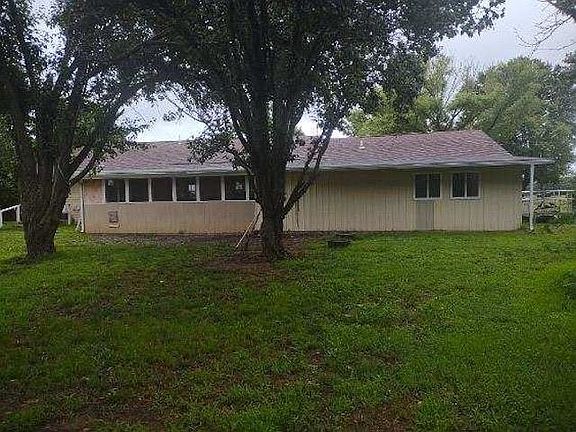3rd image of 32331 51st Rd