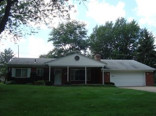 2421 Valley Brook Dr, Toledo, OH 43615