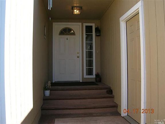 4th image of 1876 Wisteria Cir