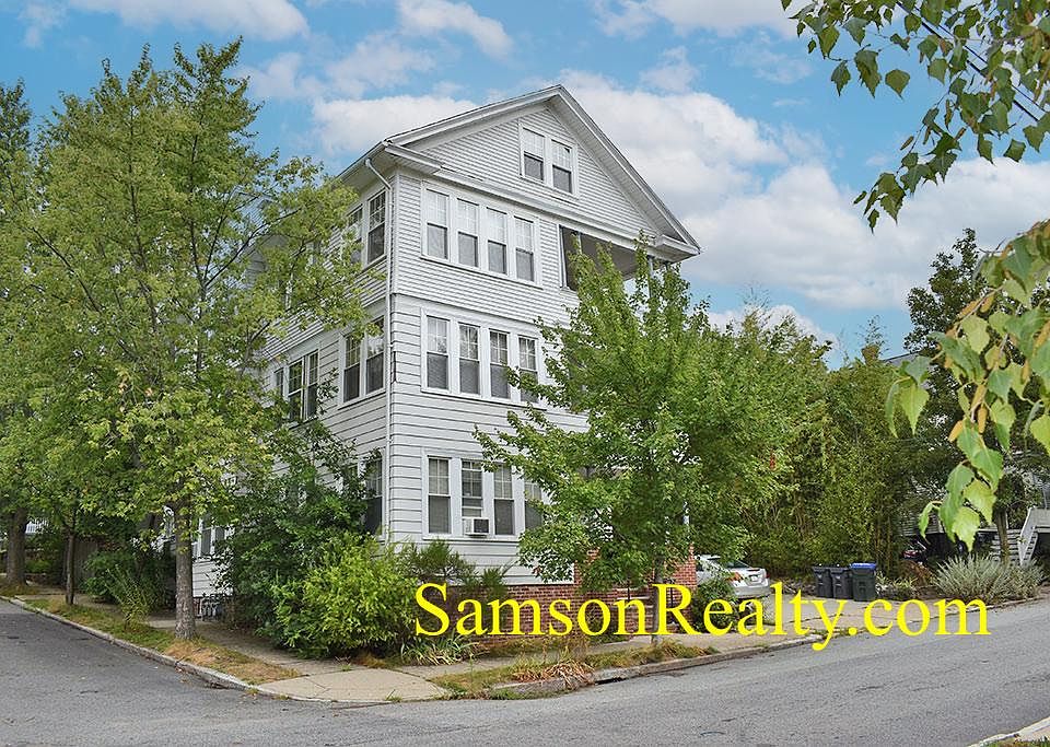 446 Morris Ave Providence, RI Zillow