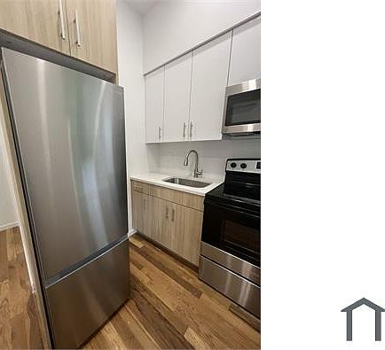 2nd image of 1979 Morris Ave #8