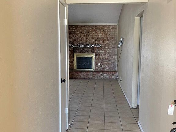 2nd image of 4805 Ric Dr