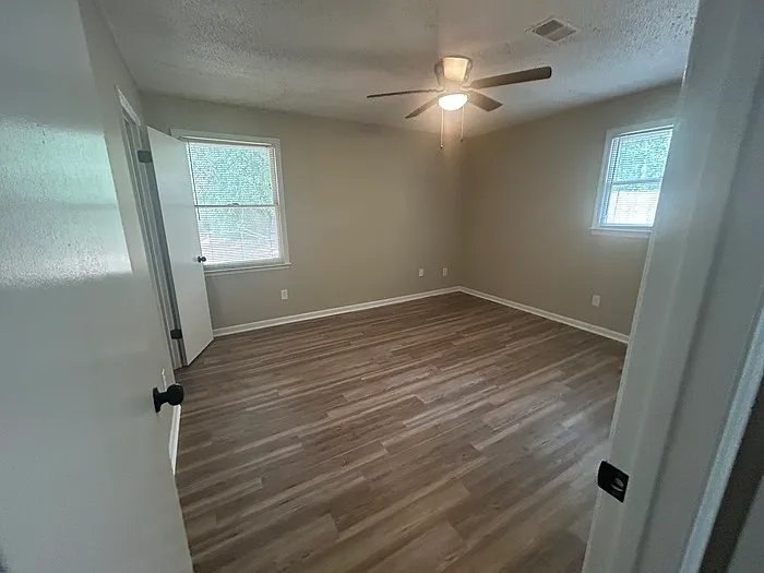 19 Woodpond Ct — Photo 12