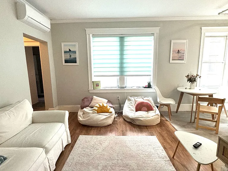 1020 Commonwealth Ave #204 — Photo 2