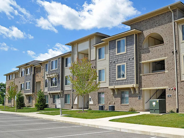 Prairie Lakes Apartments