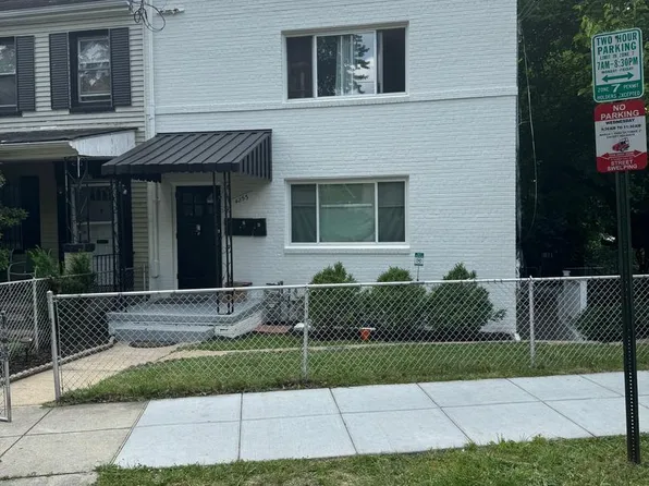 4253 Brooks St NE #1, Washington, DC 20019