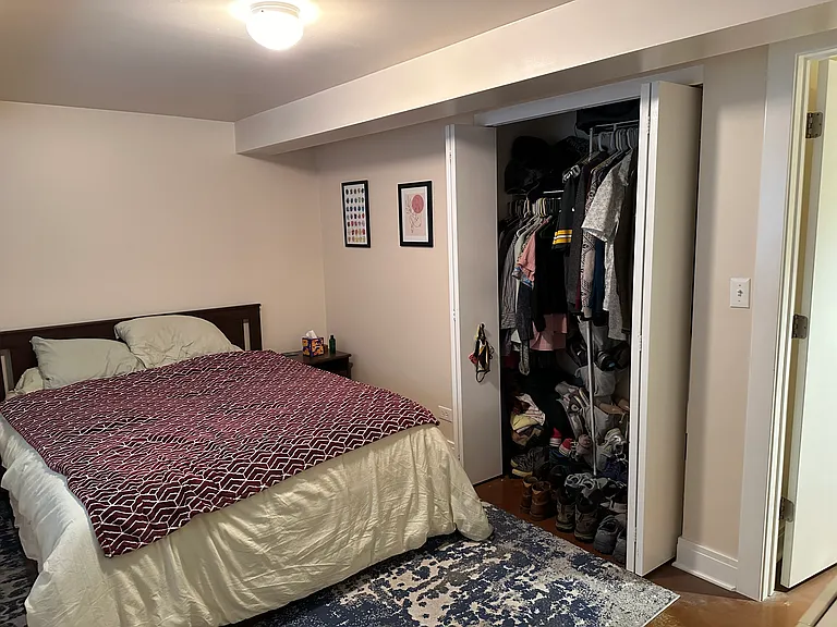 2301 N Maplewood Ave #1E — Photo 11