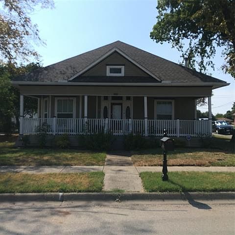 1st image of 100 S Jackson Ave