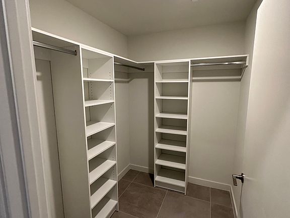 4th image of 3037 NW 5th Ave #500