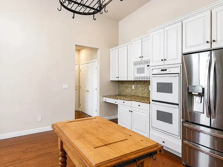 2215 Scarlet Rose Dr — Photo 9