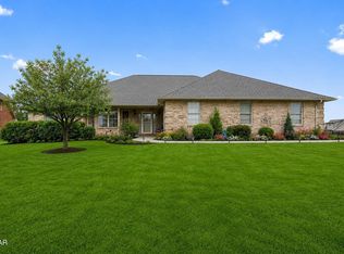 1816 Placid Dr, Sevierville, TN 37862