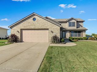 10562 Millard Dr, Saint John, IN 46373