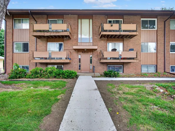 4211 65th St APT 1, Urbandale, IA 50322