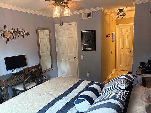 3rd image of 3313 Wyndham Cir APT 1220