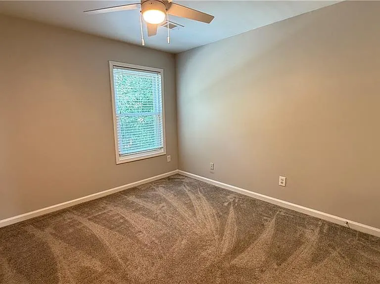 737 Calico Ln — Photo 30