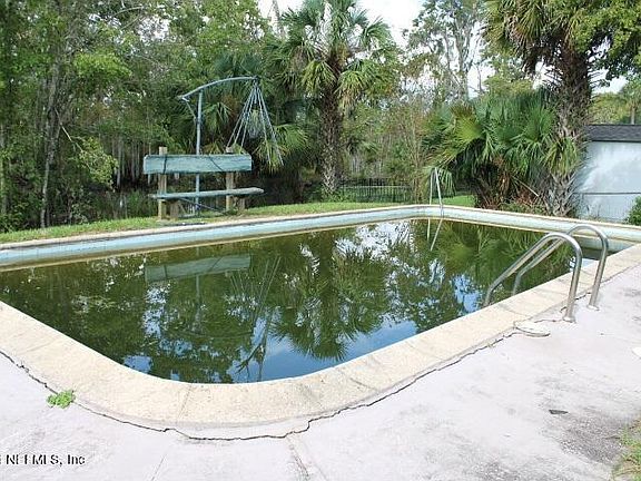 3rd image of 5069 GREENWAY Drive N