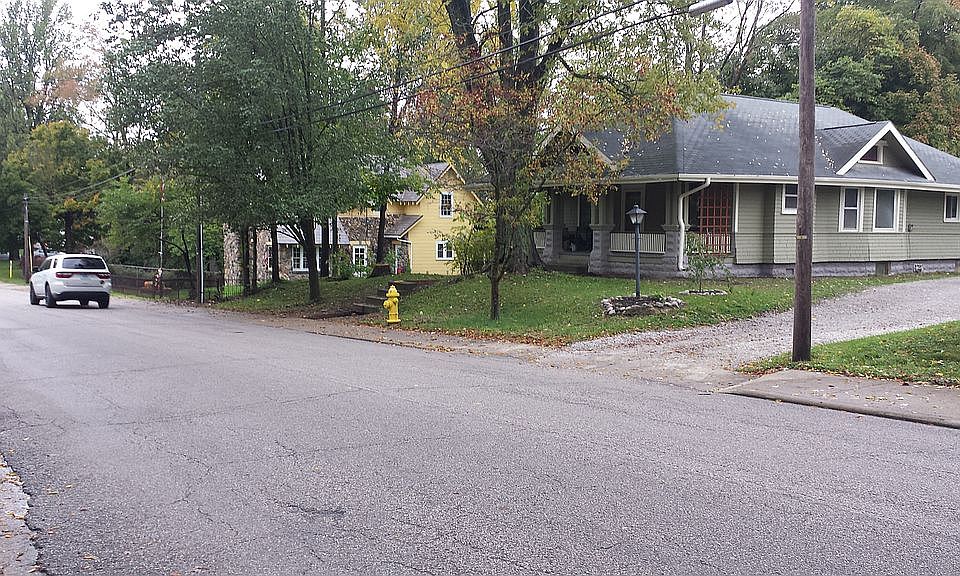 1st image of 751 Burlington Ave