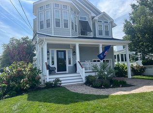 320 Moore St, Cape May, NJ 08204