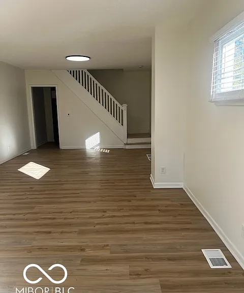 2141 Bellefontaine St — Photo 3