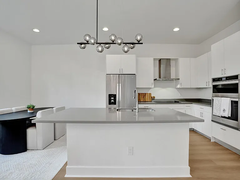 13145 Addilyn Ct — Photo 10