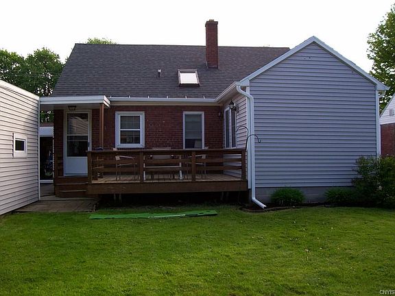 4th image of 224 Beechwood Ave