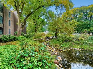 8441 Irwin Rd APT 106, Bloomington, MN 55437