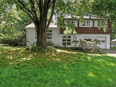 31 Old Farms Road, Poughkeepsie, NY, 12603