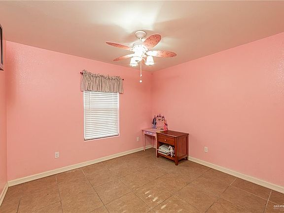 5th image of 3512 Isabella St
