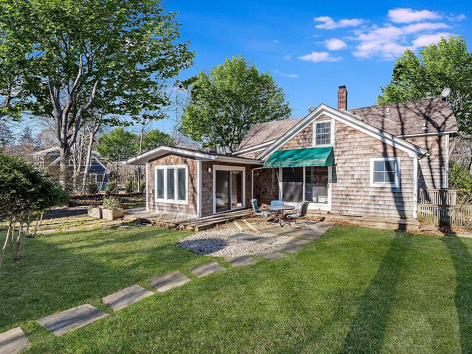 54 Raynor Rd, Southampton, NY 11968 Zillow