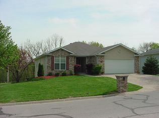 640 Sonya Dr, Boonville, MO 65233
