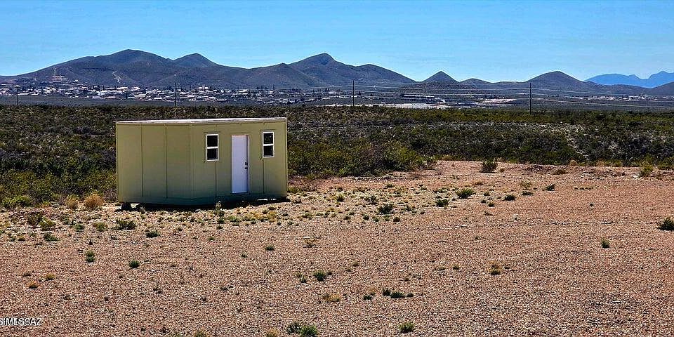 1st image of W Fuller Rnch