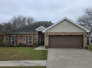 211 Manning Dr, Lafayette, LA 70508