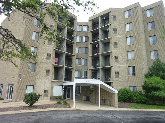 1st image of 1750 N Marywood Ave APT 613