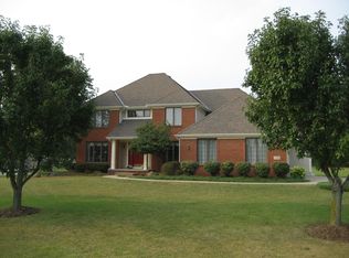 7758 Laurelwood Dr NW, Canal Winchester, OH 43110