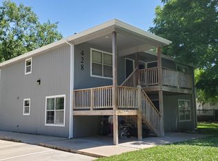 428 Wisconsin St APT B, Lawrence, KS 66044