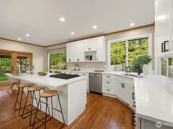 27706 Manion Way NE, Duvall, WA 98019