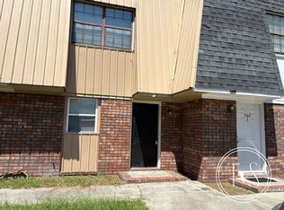 902 W Pine St APT B, Hinesville, GA 31313