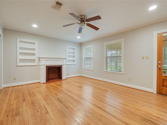 4th image of 715 Inwood Dr