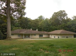1000 Lower Pindell Rd, Lothian, MD 20711