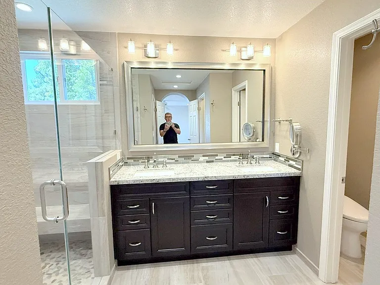 1040 Hill Meadow Pl — Photo 32