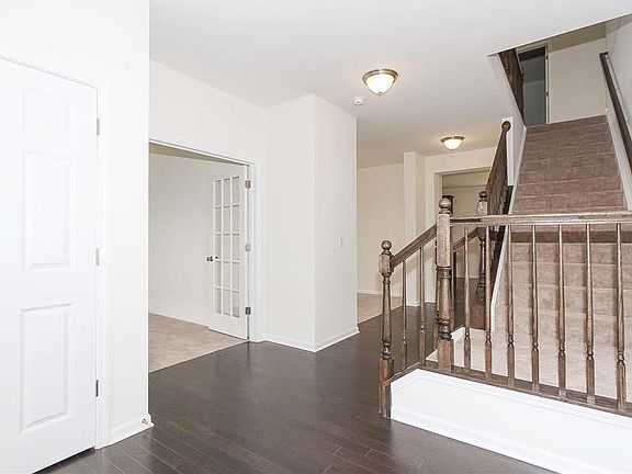 Located on 0441 in Lakewood Prairie in Joliet, IL