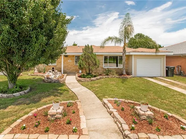 105 Sable Dr, Arabi, LA 70032