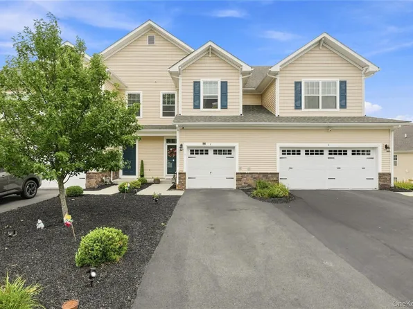 4 Woodrose Court, Middletown, NY 10940