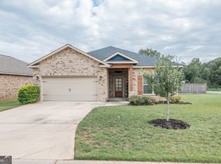 100 Rusty Plow Ln, Perry, GA 31069