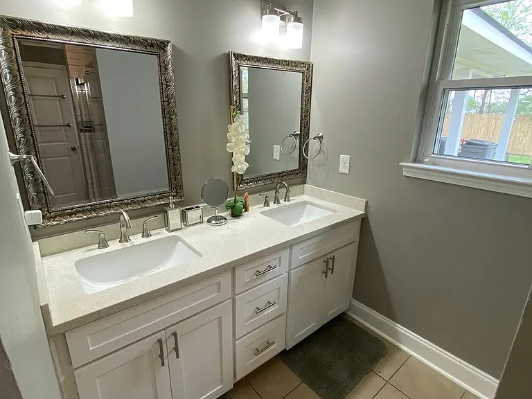 12832 Magnolia Chase Dr — Photo 10