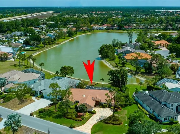 687 Henley DR, NAPLES, FL 34104
