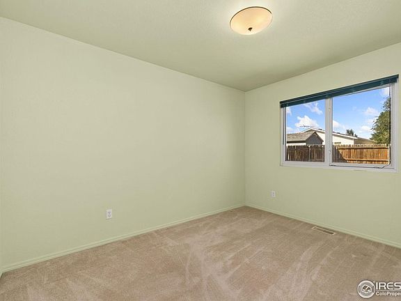 5th image of 2931 Ptarmigan Dr