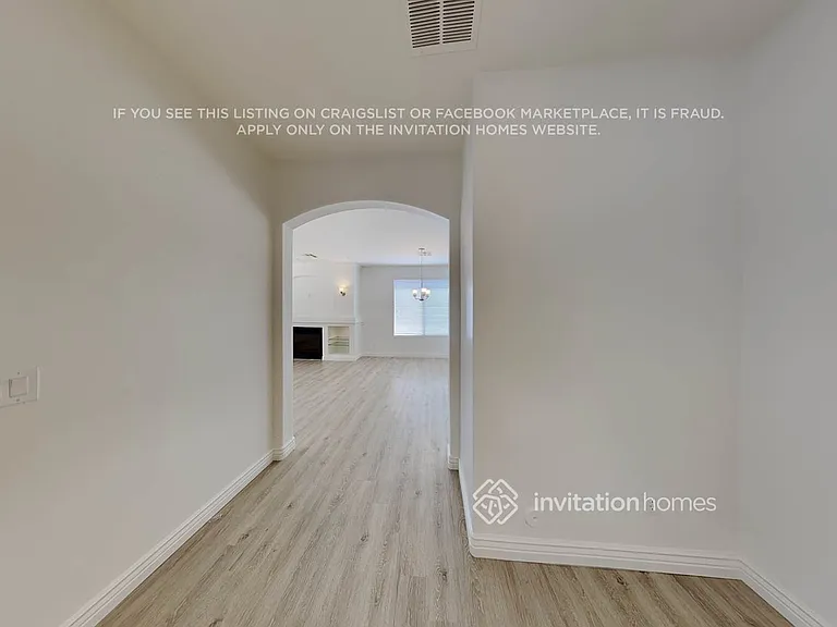 14536 W Maui Ln — Photo 15
