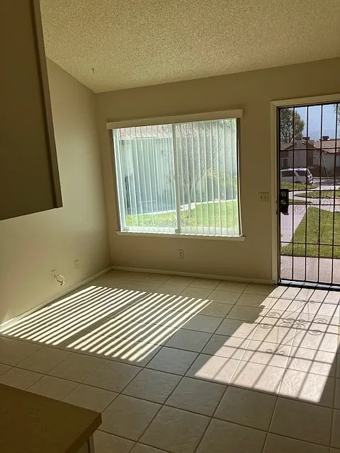 1 bed, 552 sqft, $1,650 — Photo 3